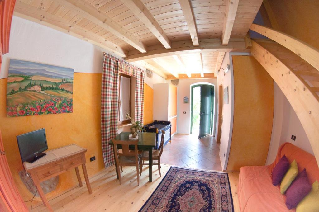 Agriturismo Revena Brentino Belluno Phòng bức ảnh